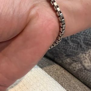 Tiffany and C0. Venetian link bracelet